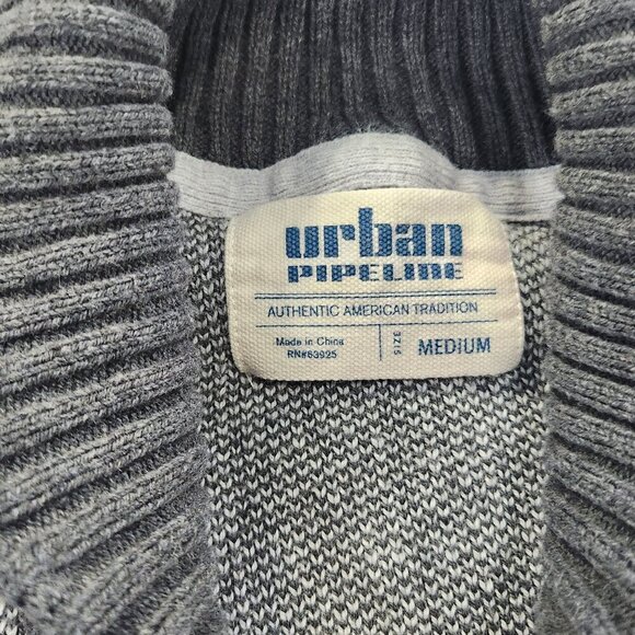 Urban Pipeline Cardigan Men's Medium Button Up Sweater Grey
Lot G - Picture 2 of 5